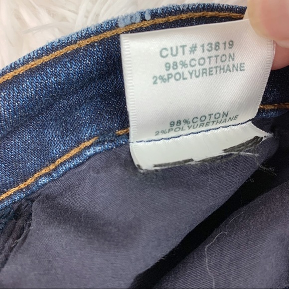 J Brand Ruby high rise skinny crop jeans in Jasper destruct released hem blue - Picture 7 of 12